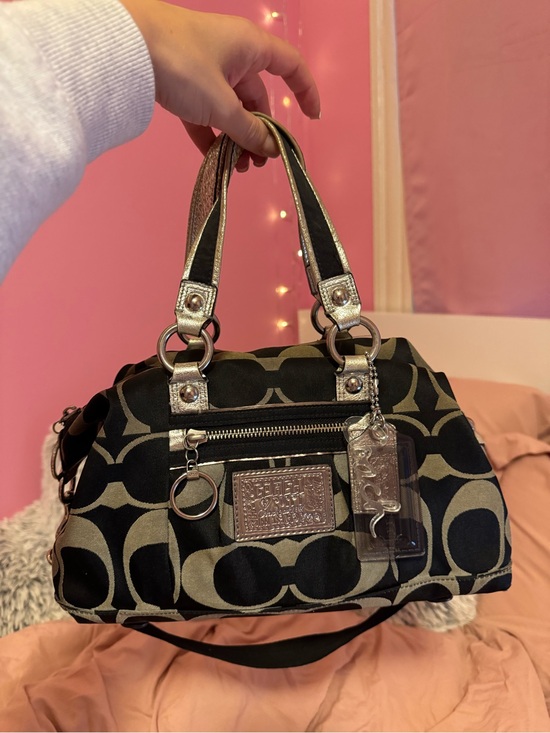 Coach Handbags - coach poppy